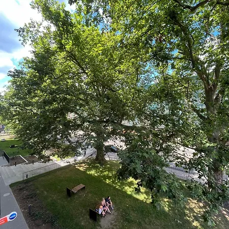 Komfort Z Balkonem W Centrum