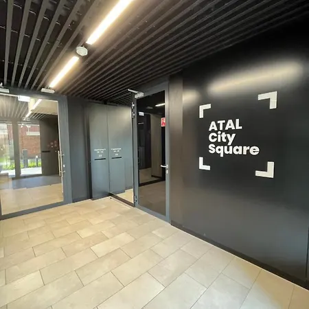 Komfort Z Balkonem W Centrum アパート