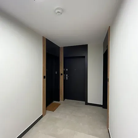 Komfort Z Balkonem W Centrum * ヴロツワフ