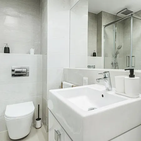 Komfort Z Balkonem W Centrum アパート